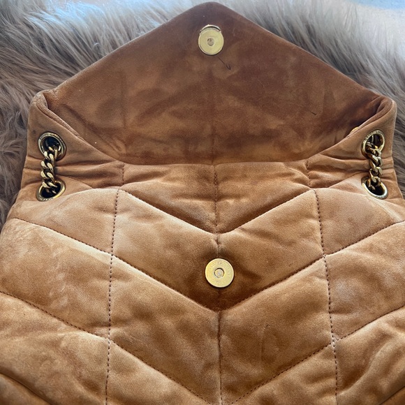 SAINT LAURENT

PUFFER SMALL CHAIN BAG IN QUILTED SUEDE in color CINNAMON - Picture 2 of 14